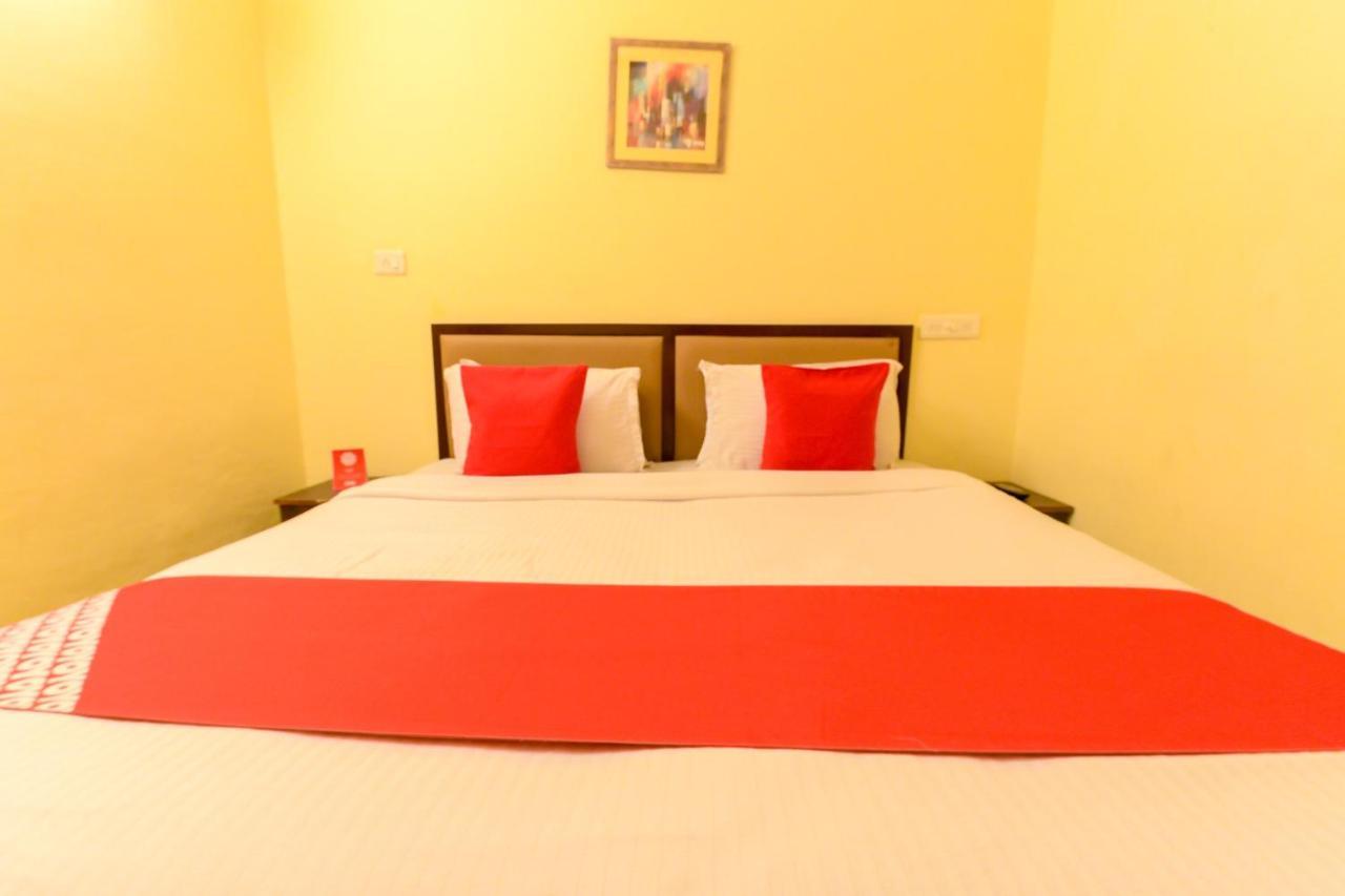 Oyo 8273 Diamond Inn Kochi المظهر الخارجي الصورة